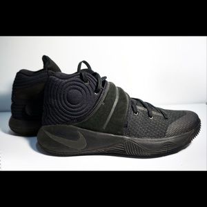 Nike Kyrie Irving 2 all black